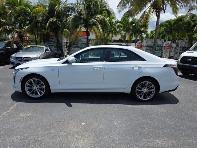 Used 2022 White Cadillac Sport image 2