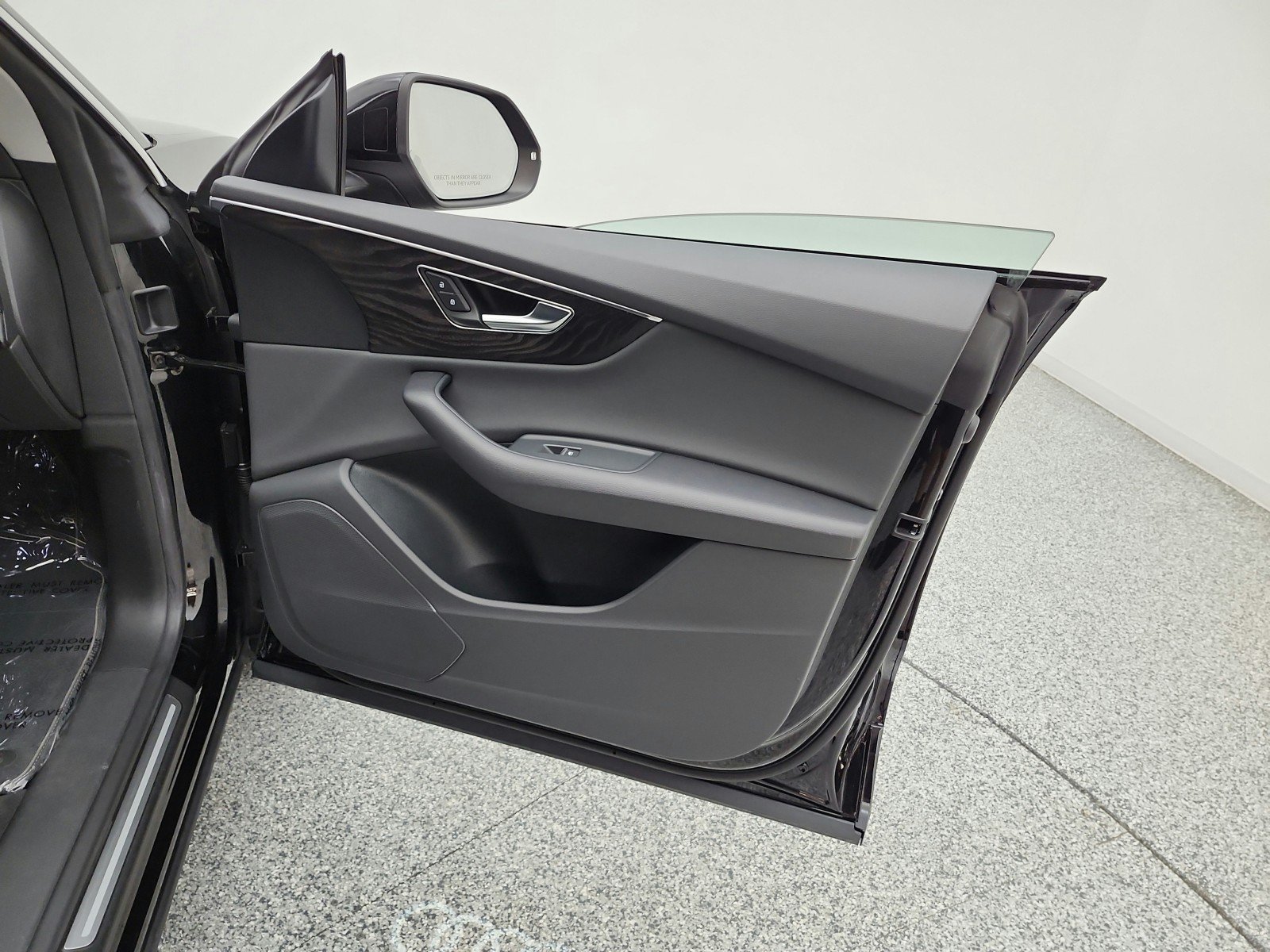Used 2023 Mythos Black Metallic Audi Premium image 21