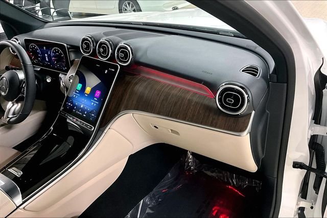 2026 Mercedes-Benz GLC Base - Photo 23