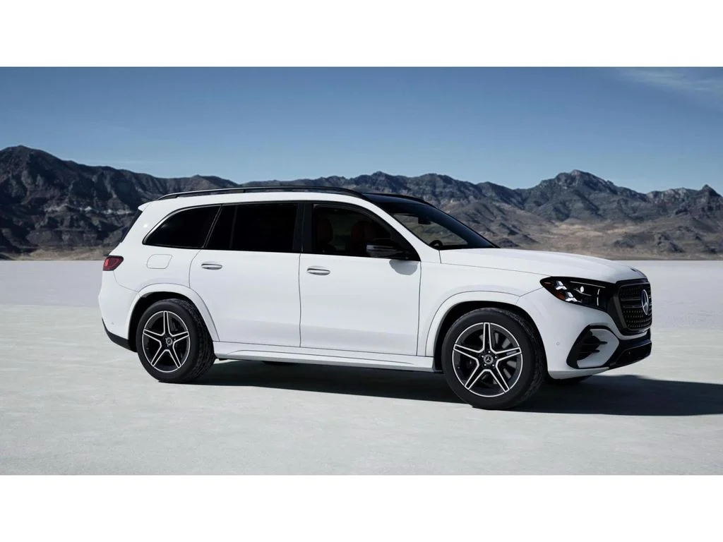 New 2027 White Mercedes-Benz GLS 450 image 13