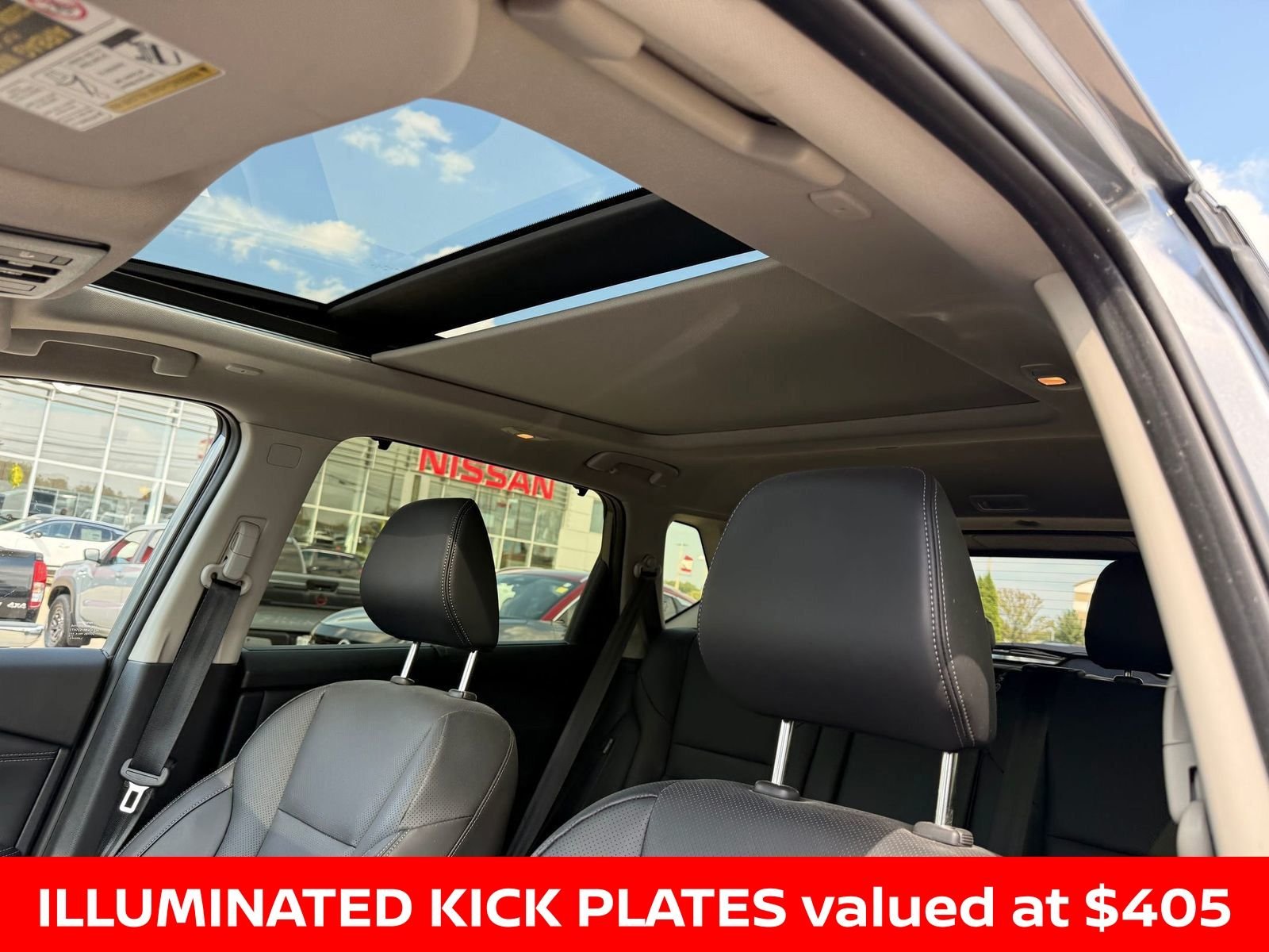 Certified Used 2025 Gun Metallic Nissan Platinum image 28