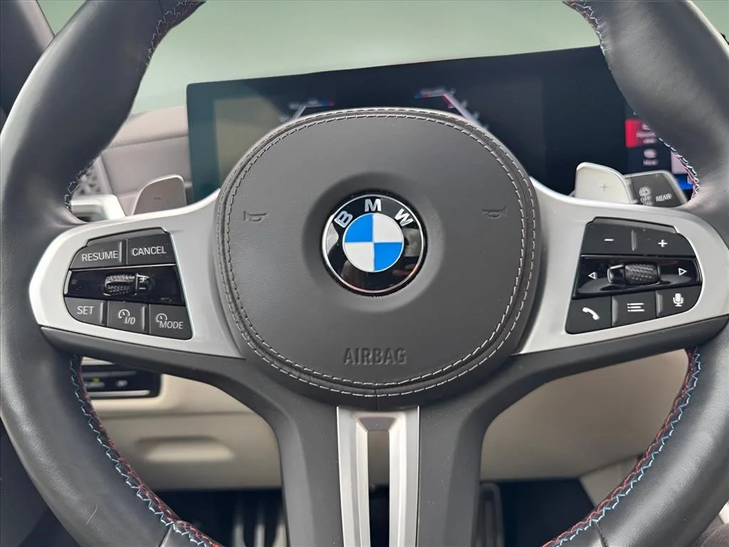 Used 2025 Brooklyn Grey Metallic BMW M60i image 23