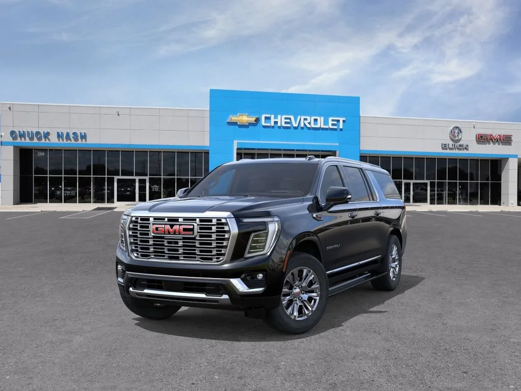 2026 GMC Yukon XL Denali - Photo 8