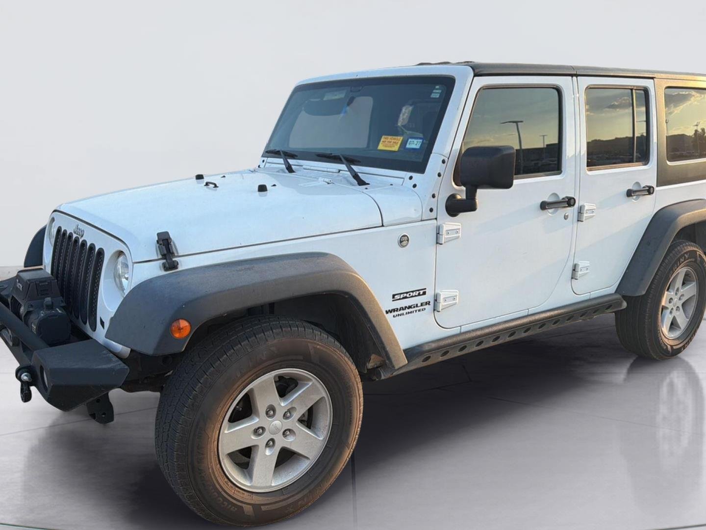 Used 2016 Bright White Clearcoat Jeep Sport image 4