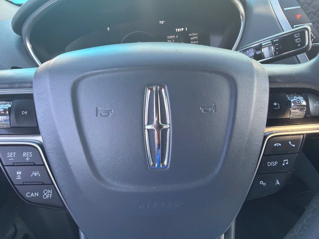 Used 2020 Wh Lincoln Reserve image 10