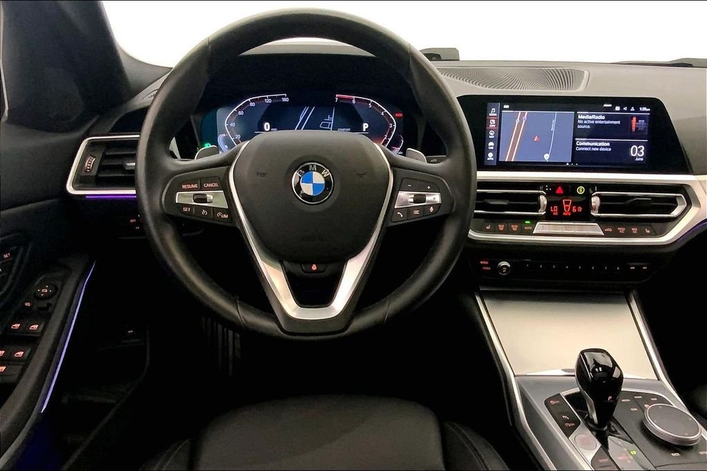 Used 2022 Mineral Grey Metallic BMW 330i xDrive image 4