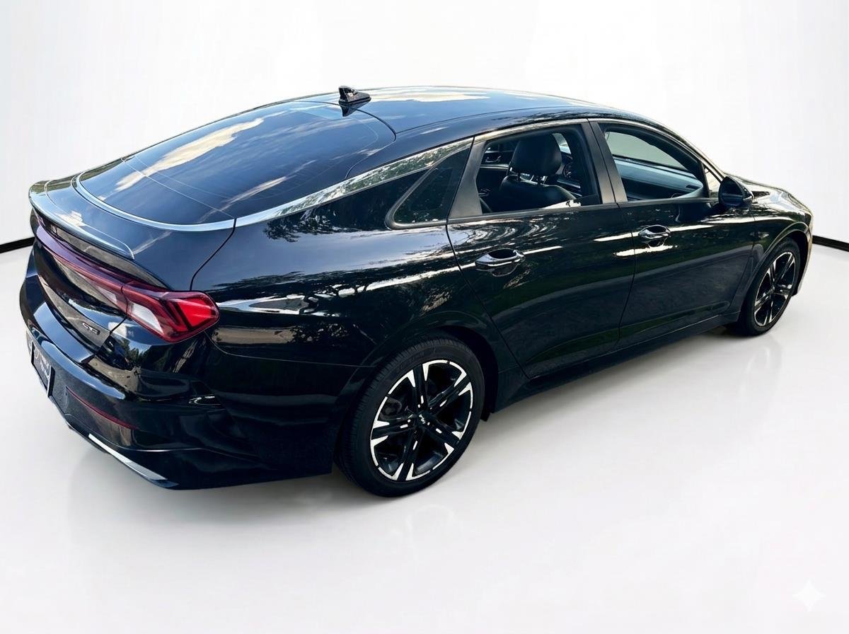 Used 2022 Ebony Black Kia GT-Line image 6
