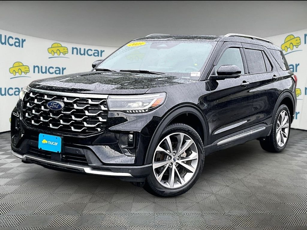 Used 2025 Black Metallic Ford Platinum image 3
