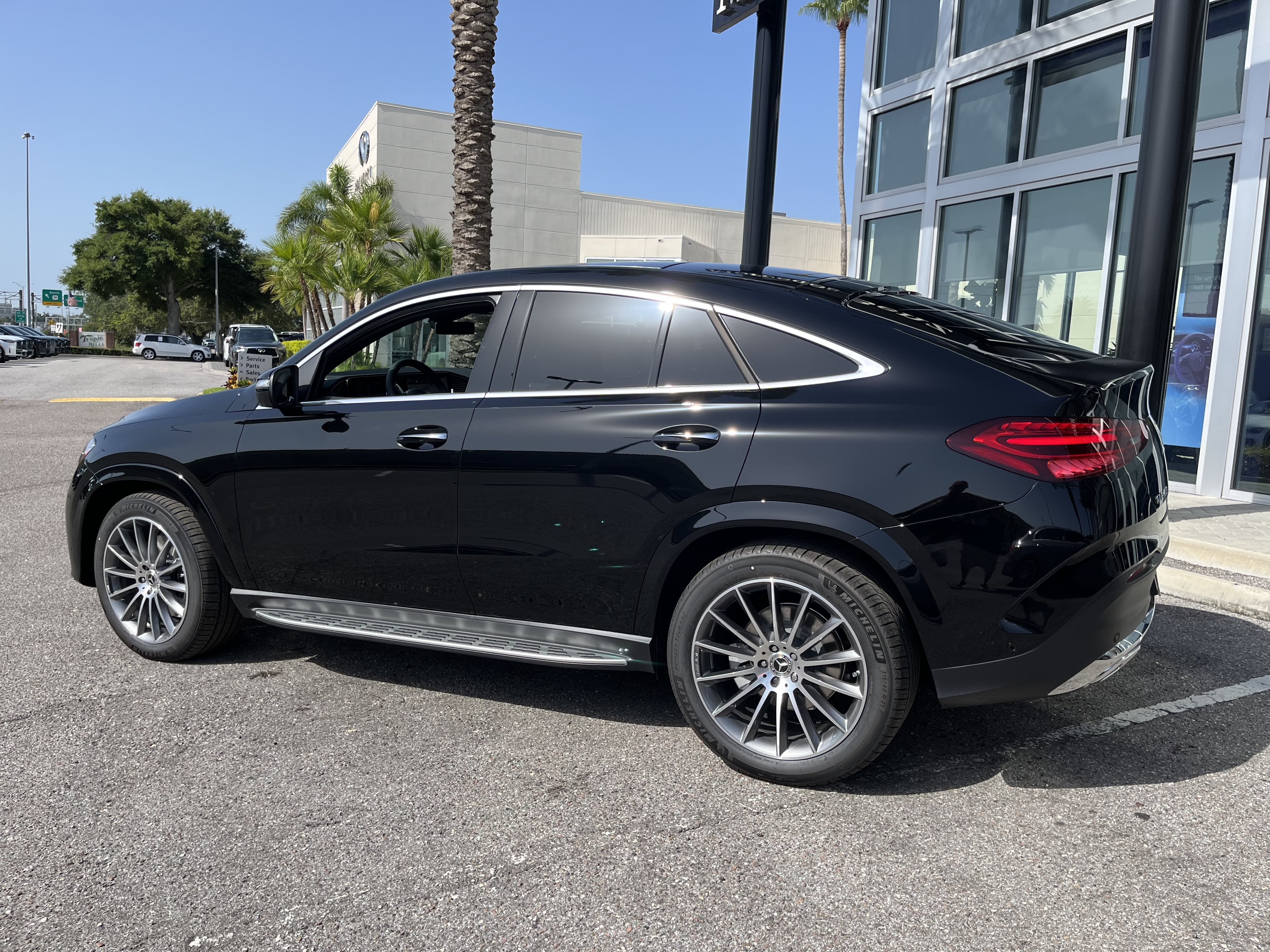 New 2026 Black Mercedes-Benz GLE 450 image 4