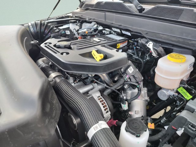 New 2027 Ceramic Gray Clearcoat RAM Laramie image 34