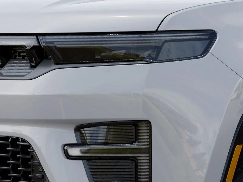 New 2026 Bright White Clear-Coat Exterior Paint Jeep  image 10