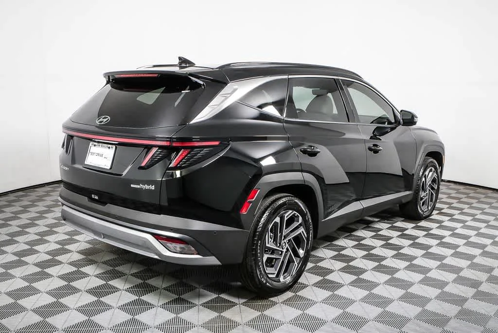 New 2026 Ash Black Hyundai Limited image 7