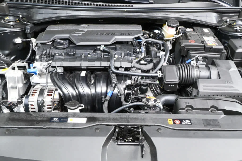 New 2026 Abyss Black Hyundai SEL Sport image 11