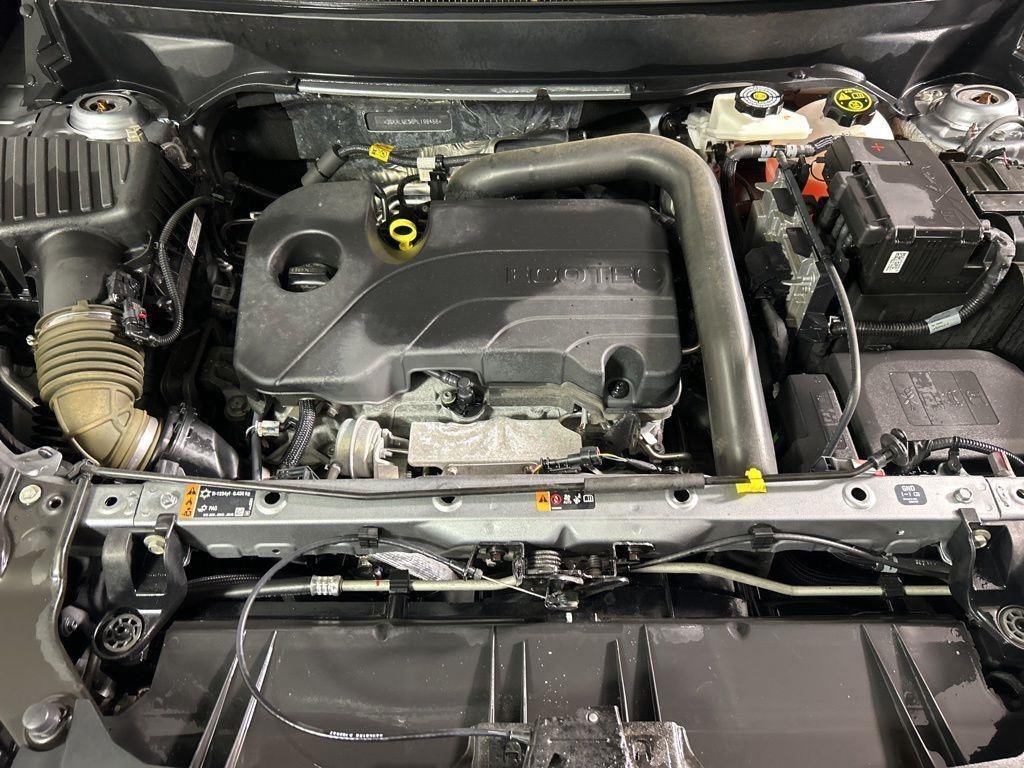 Used 2023 Sterling Metallic GMC SLE image 13