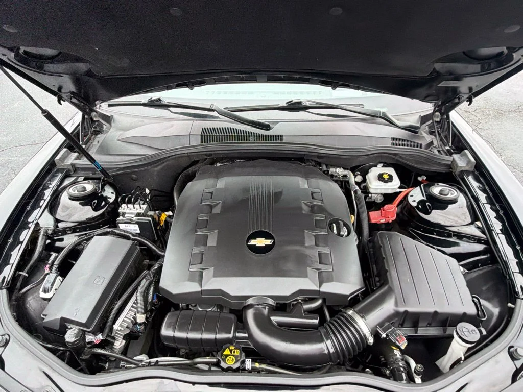 Used 2015 Black Chevrolet 2LT image 18