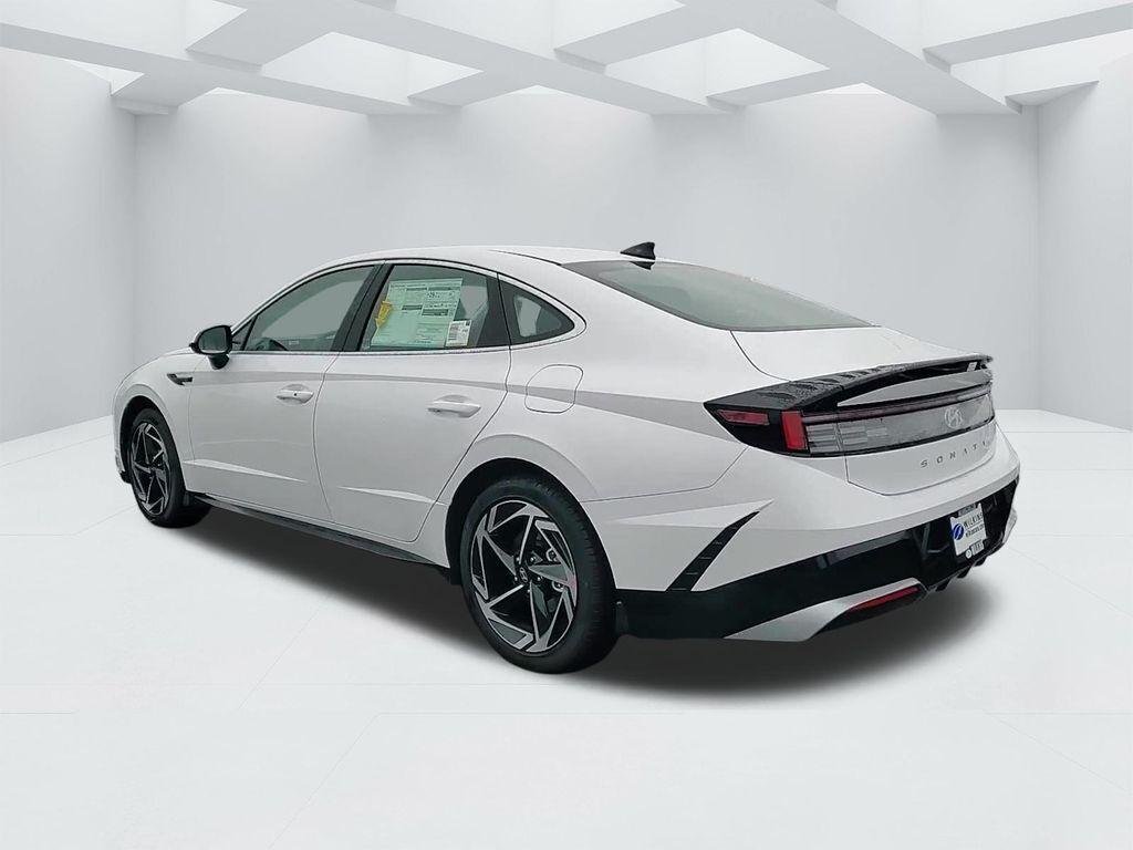 New 2026 White Hyundai SEL Sport image 7