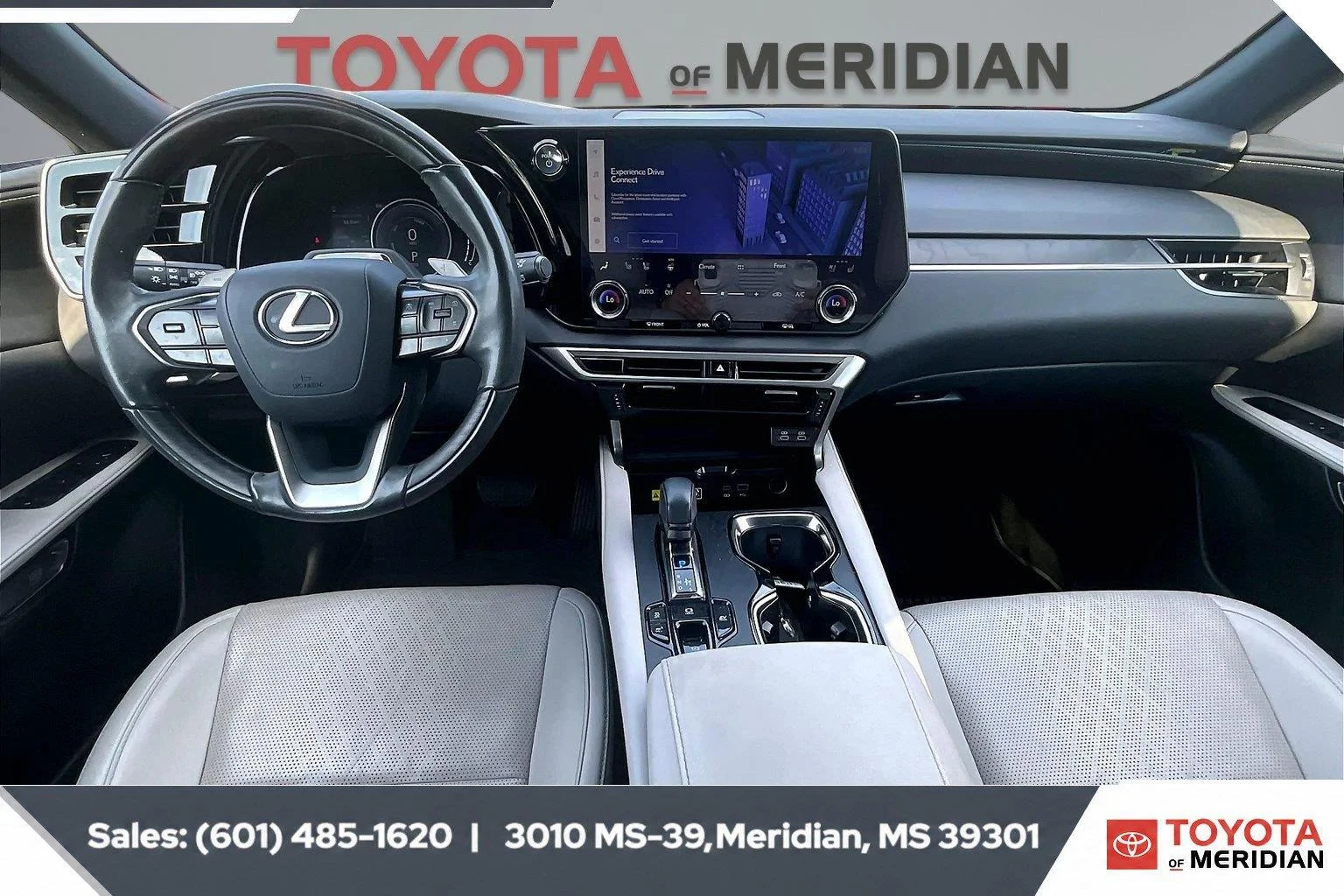 Used 2023 Eminent White Pearl Lexus RX 350h Premium Plus image 13
