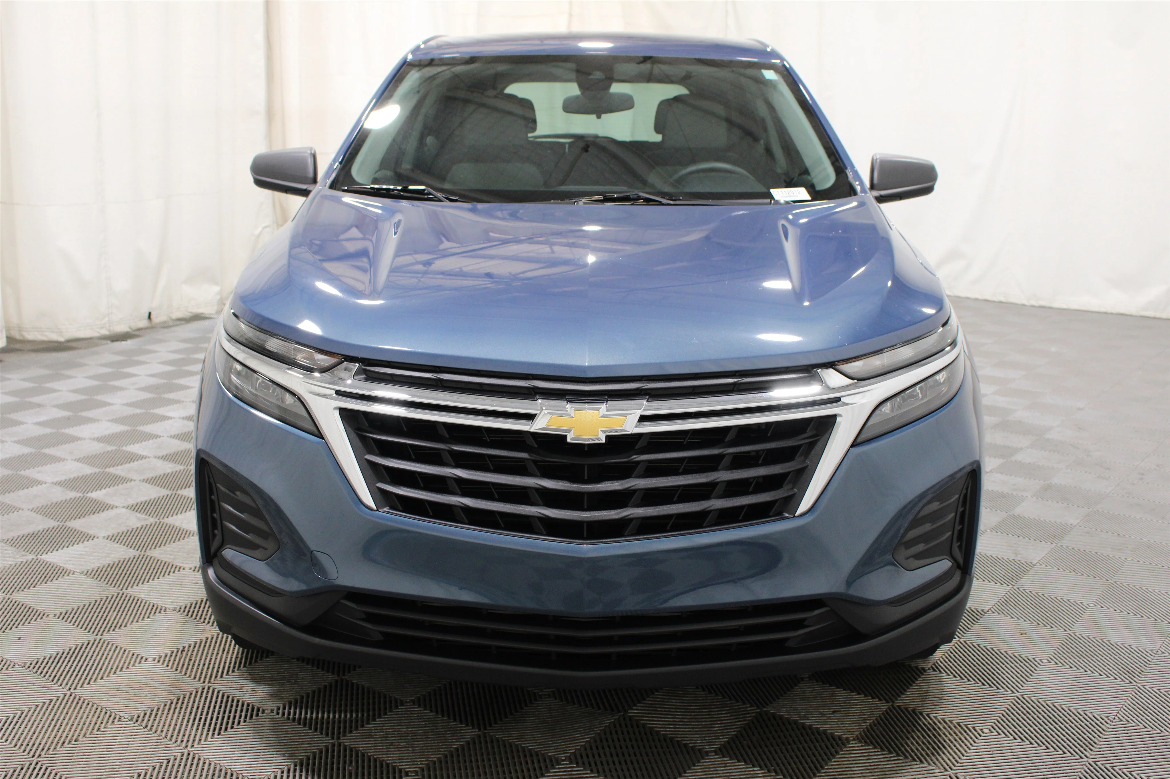 2024 Chevrolet Equinox LS - Photo 33