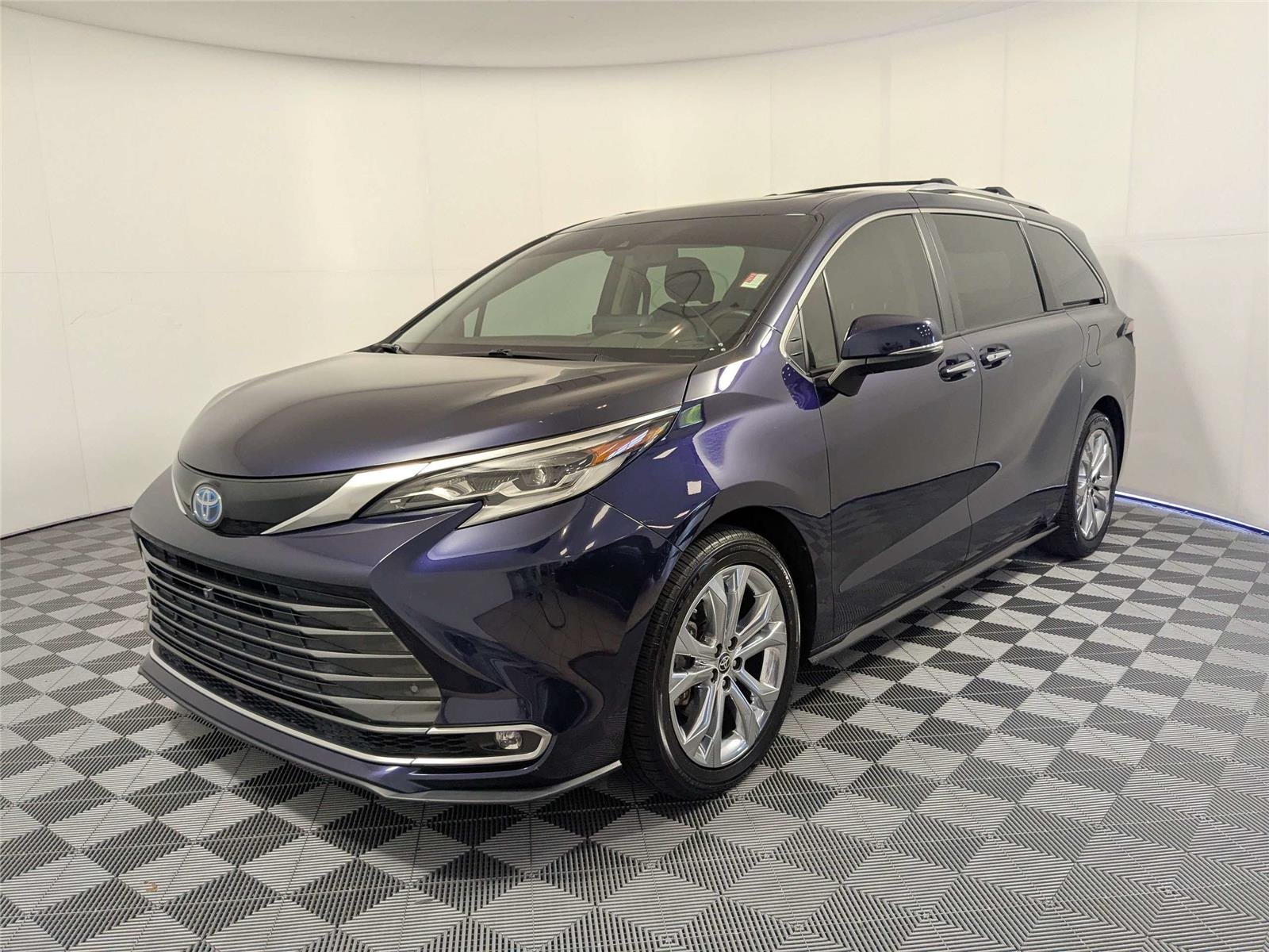 Used 2022 Blueprint TOYOTA  image 2