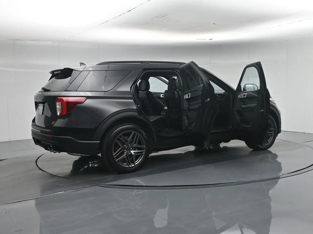 Used 2023 Black Ford ST image 5