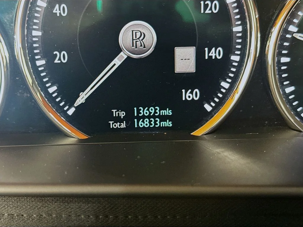 Used 2023 Black Rolls-Royce Base image 12