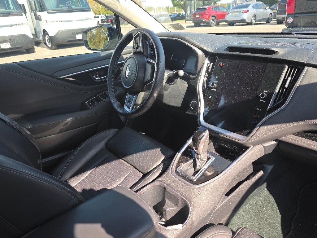 Used 2024 Ice Silver Metallic Subaru Limited image 5