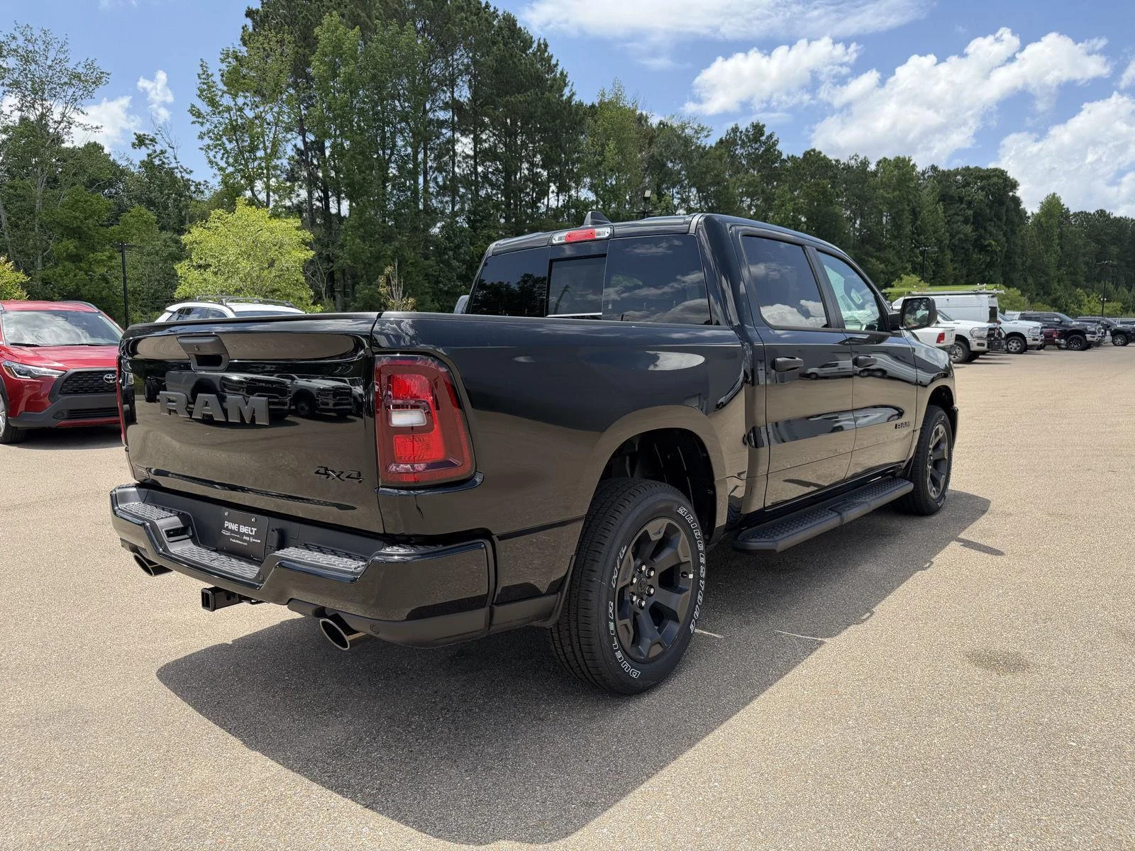 New 2026 Diamond Black Crystal Pearl-Coat Exterior Paint RAM Express image 6