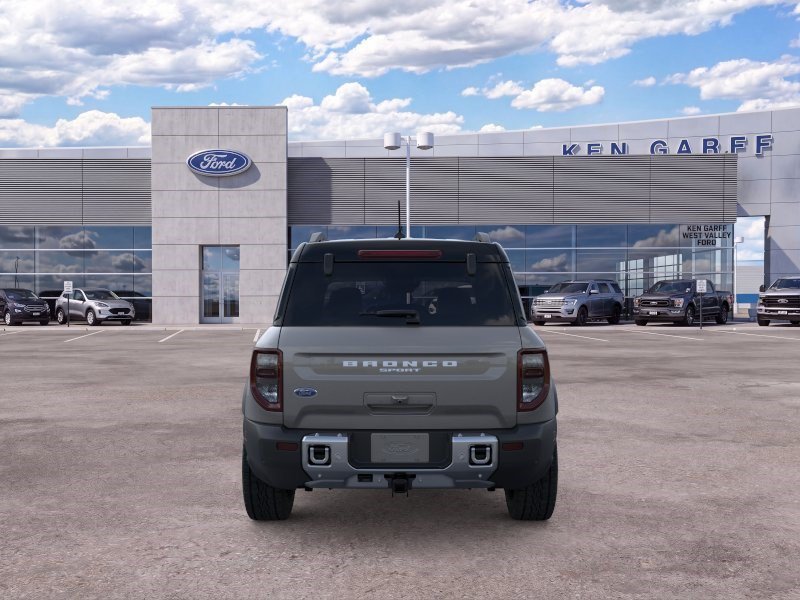 New 2026 Carbonized Gray Metallic Ford Outer Banks image 5