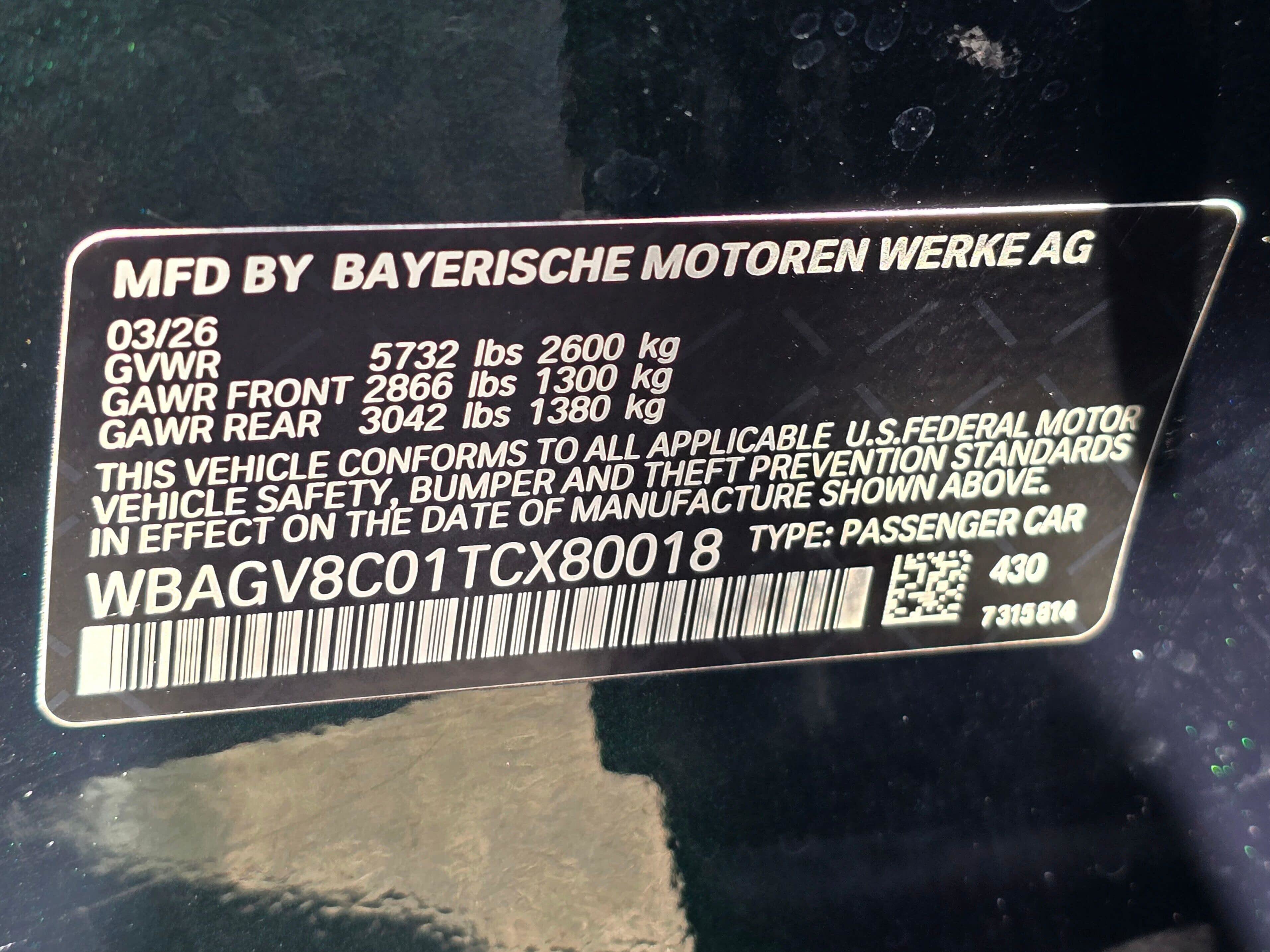 New 2026 Oxford Green Metallic BMW M850i image 32
