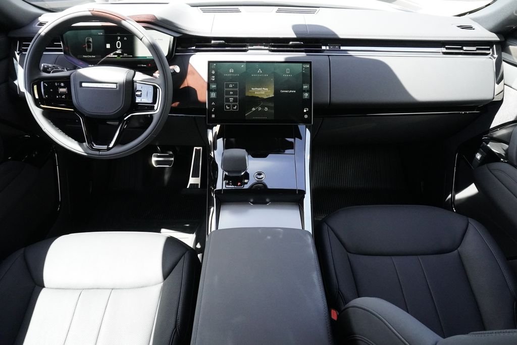 New 2026 Borasco Grey Land Rover Dynamic SE image 9