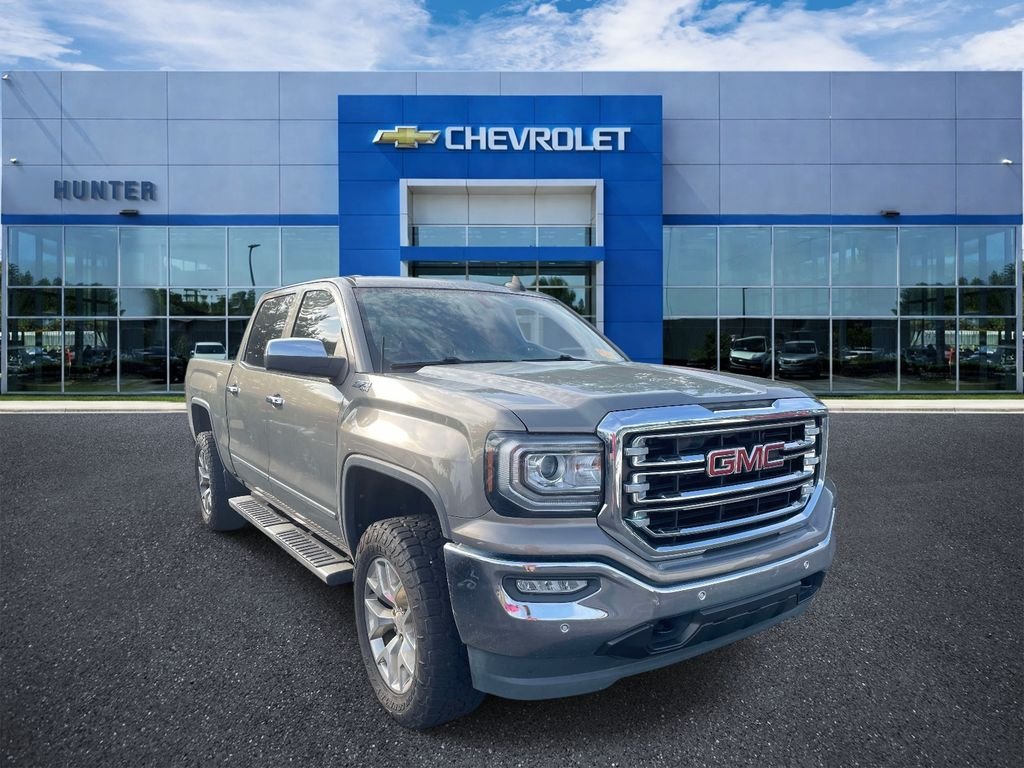 Used 2017 Pepperdust Metallic GMC SLT image 1