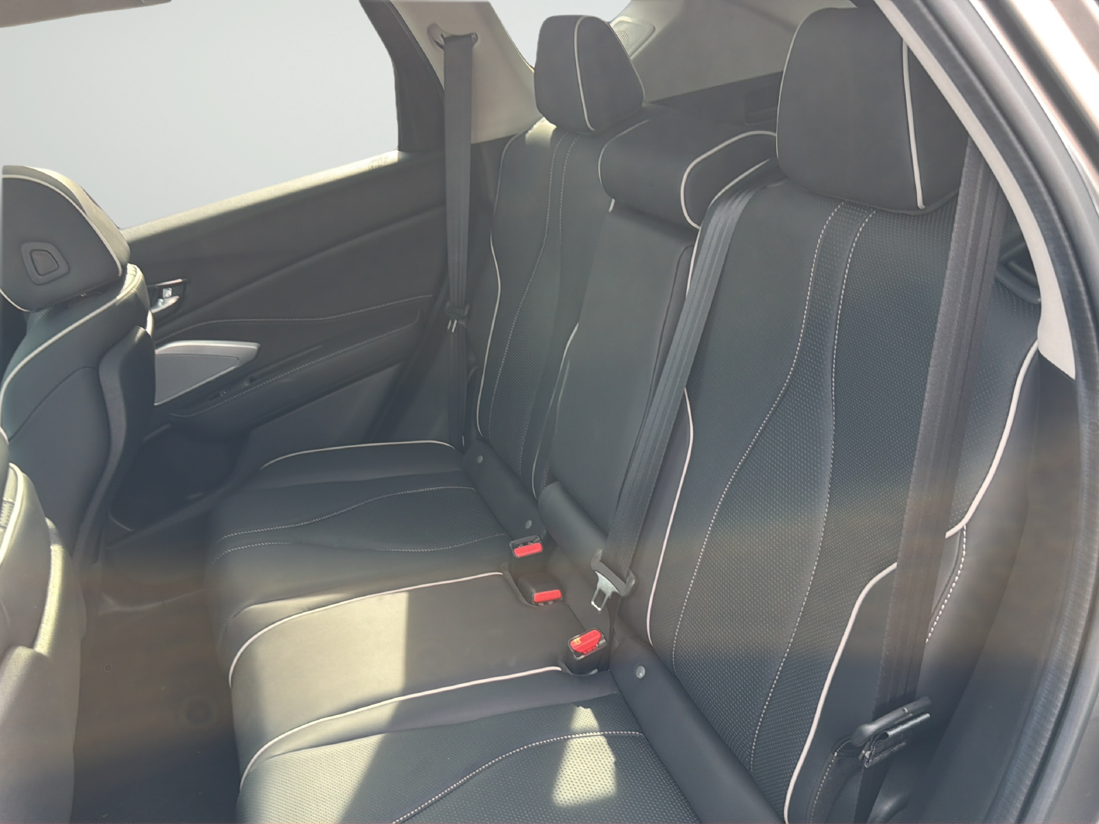 Used 2024 Carbon Metallic Acura Advance Package image 35