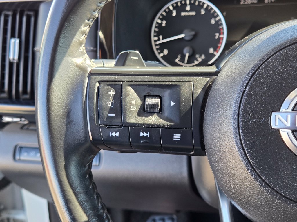 Certified Used 2024 Pearl White Tri-Coat Nissan SV image 25