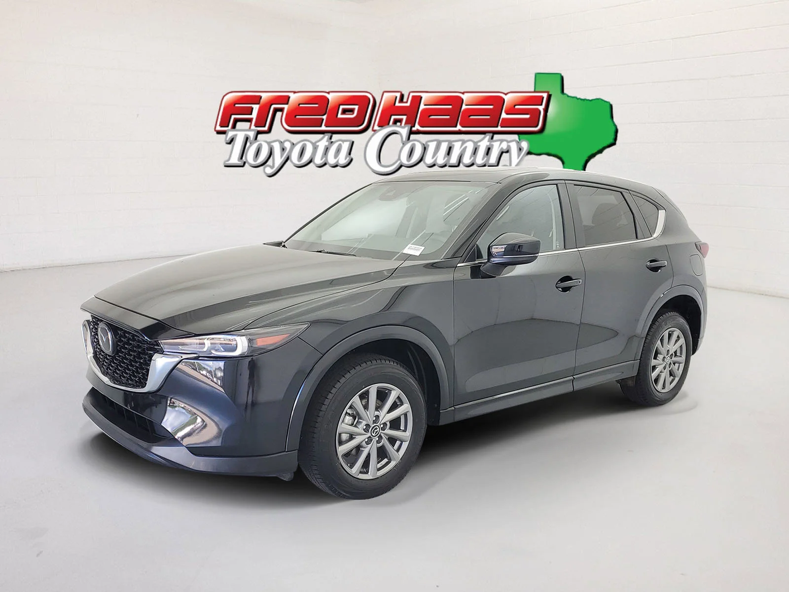 2025 Mazda CX-5 S Preferred package Auto AWD's photo
