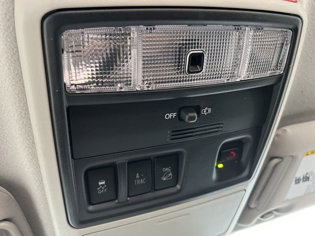 2020 Toyota 4Runner SR5 - Photo 17