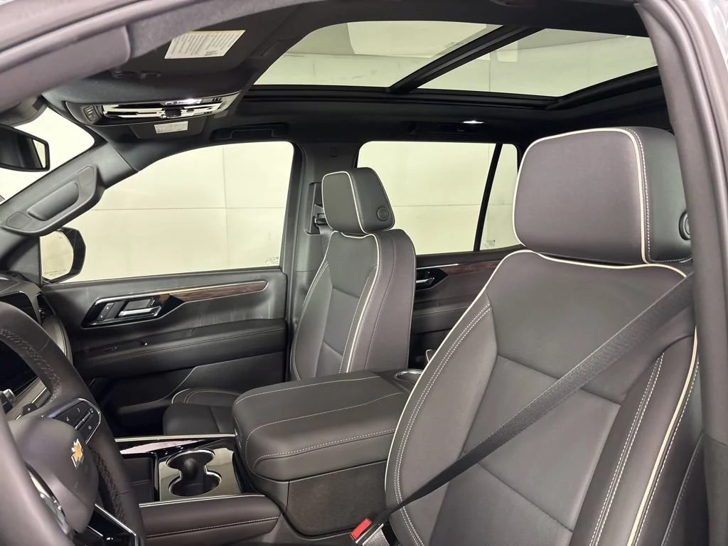 2026 Chevrolet Tahoe Premier - Photo 22
