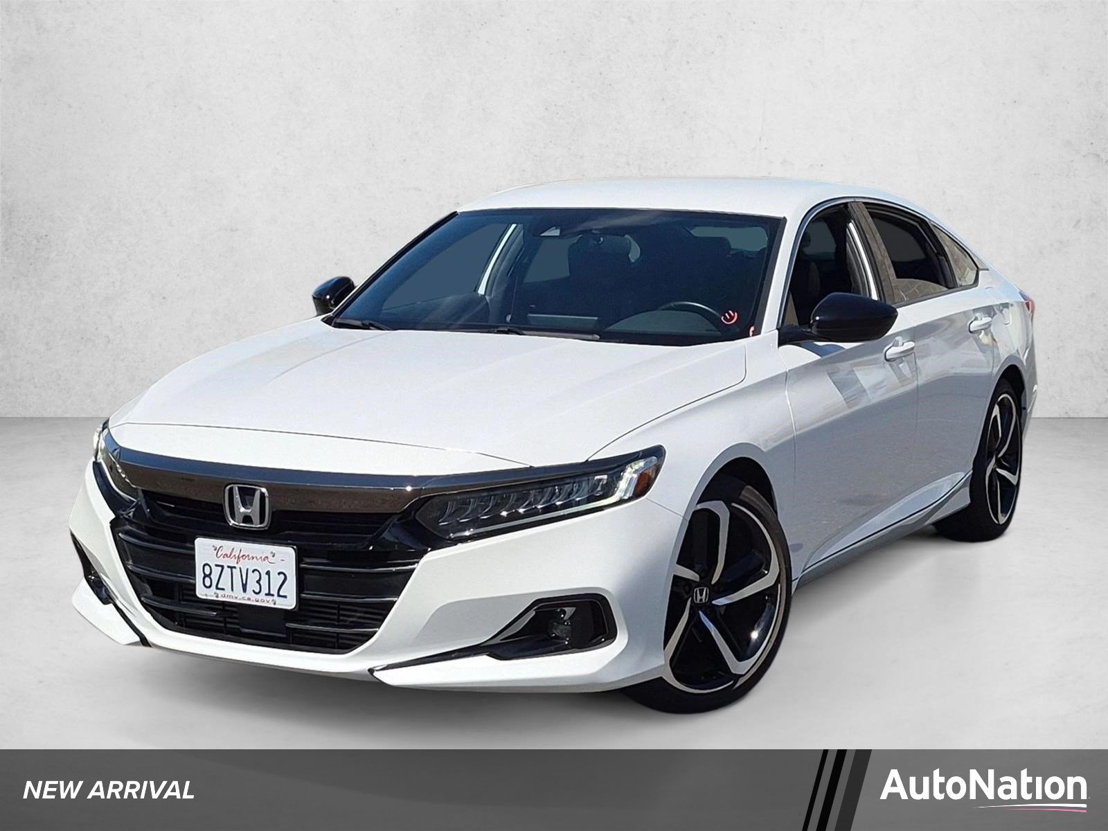 Used 2022 White Honda Sport image 1
