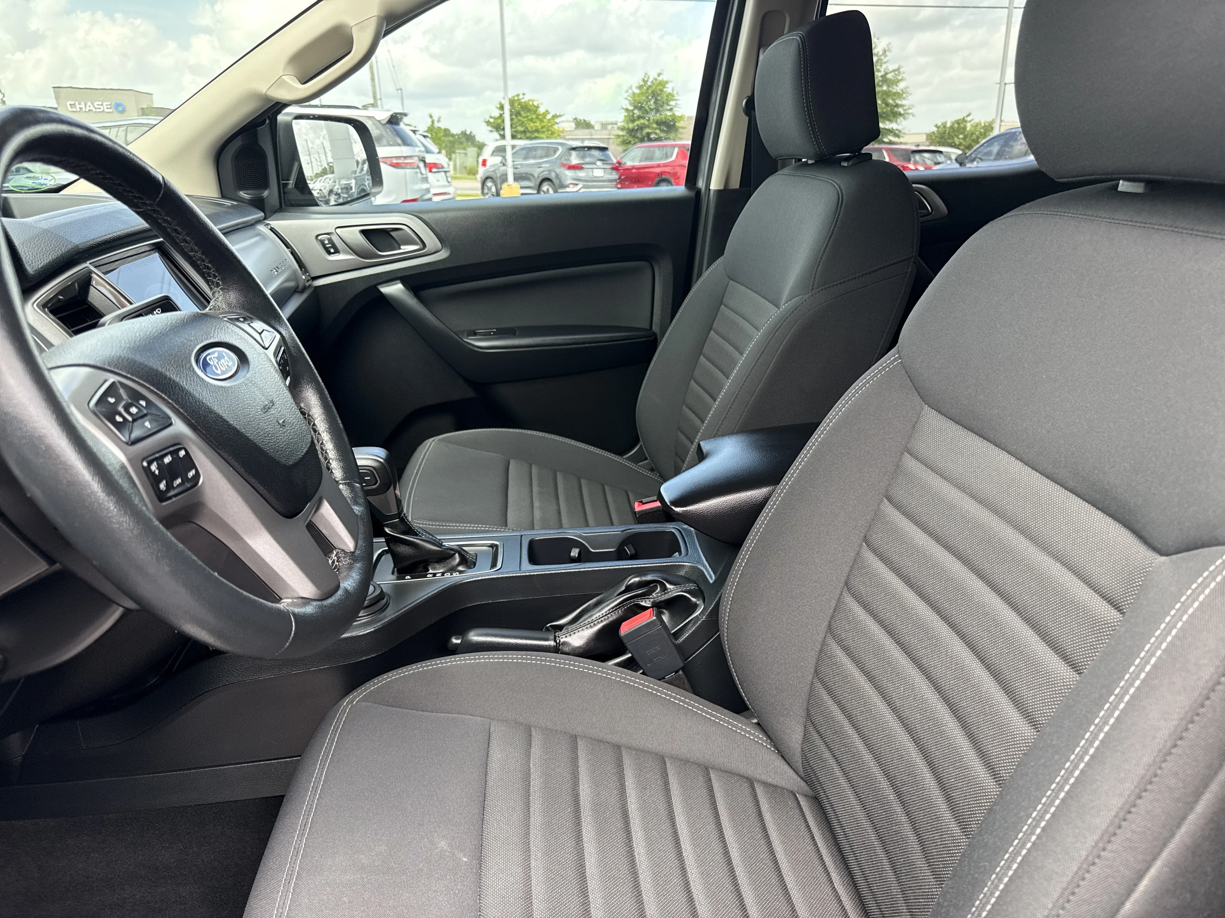 Used 2022 Carbonized Gray Metallic Ford XLT 4WD image 5