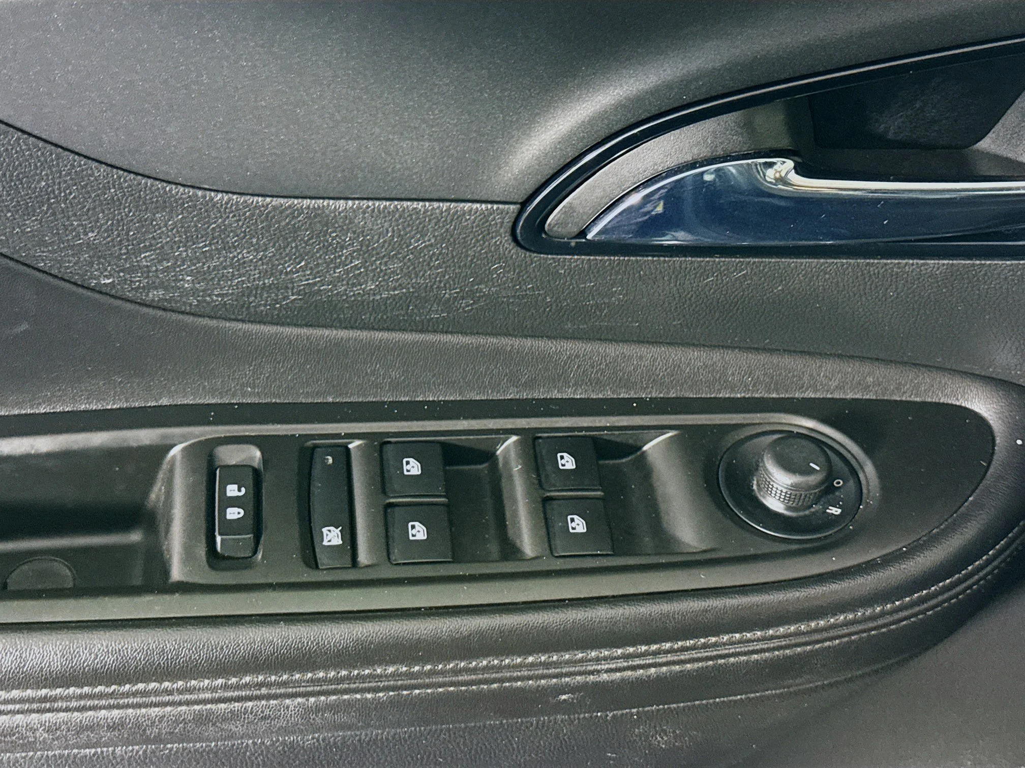Used 2017 Ebony Twilight Metallic Buick Sport Touring image 20