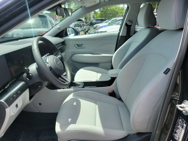 2025 Hyundai Kona SEL - Photo 9
