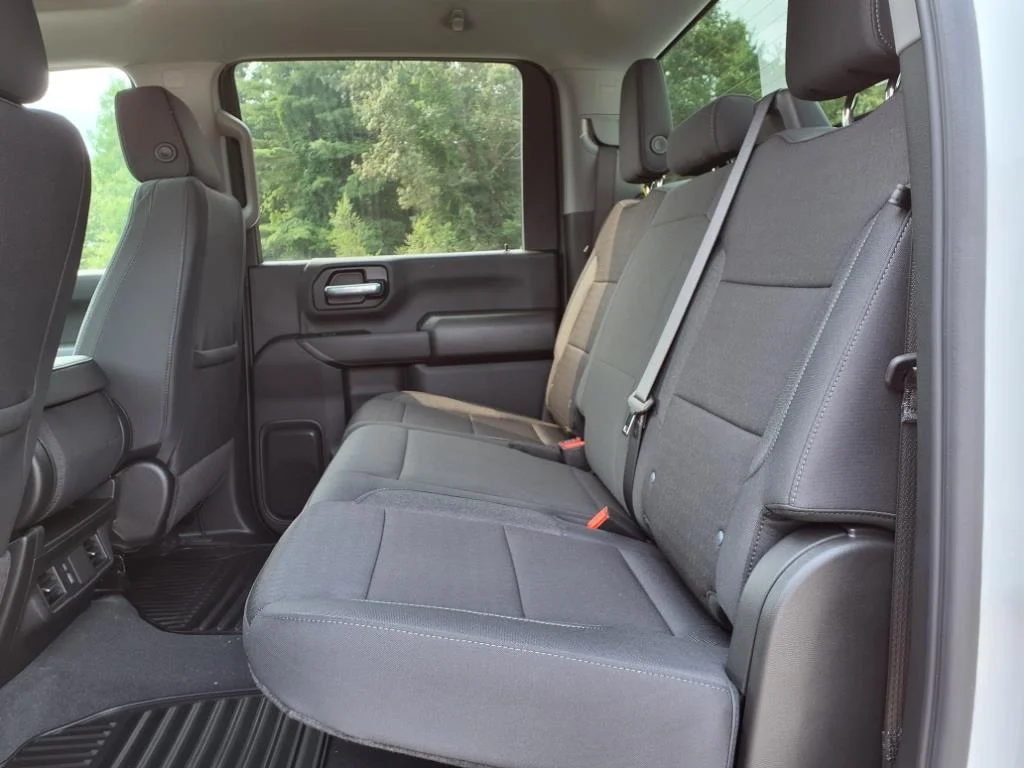 2025 Chevrolet Silverado 2500 HD Custom - Photo 16
