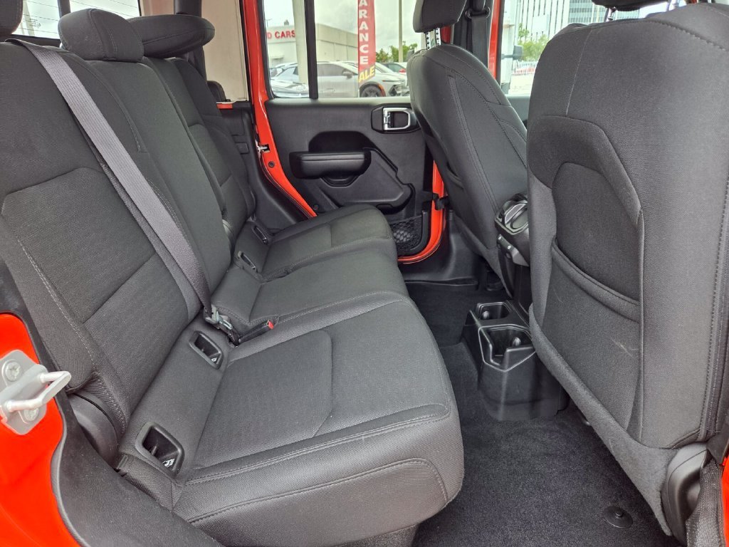 2020 Jeep Gladiator Sport S - Photo 15