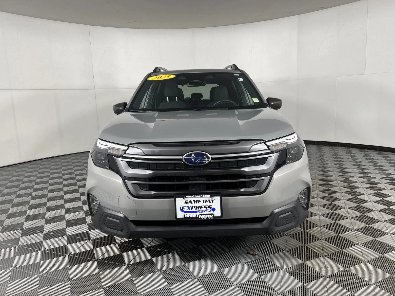 Used 2025 River Rock Pearl Subaru Premium image 41