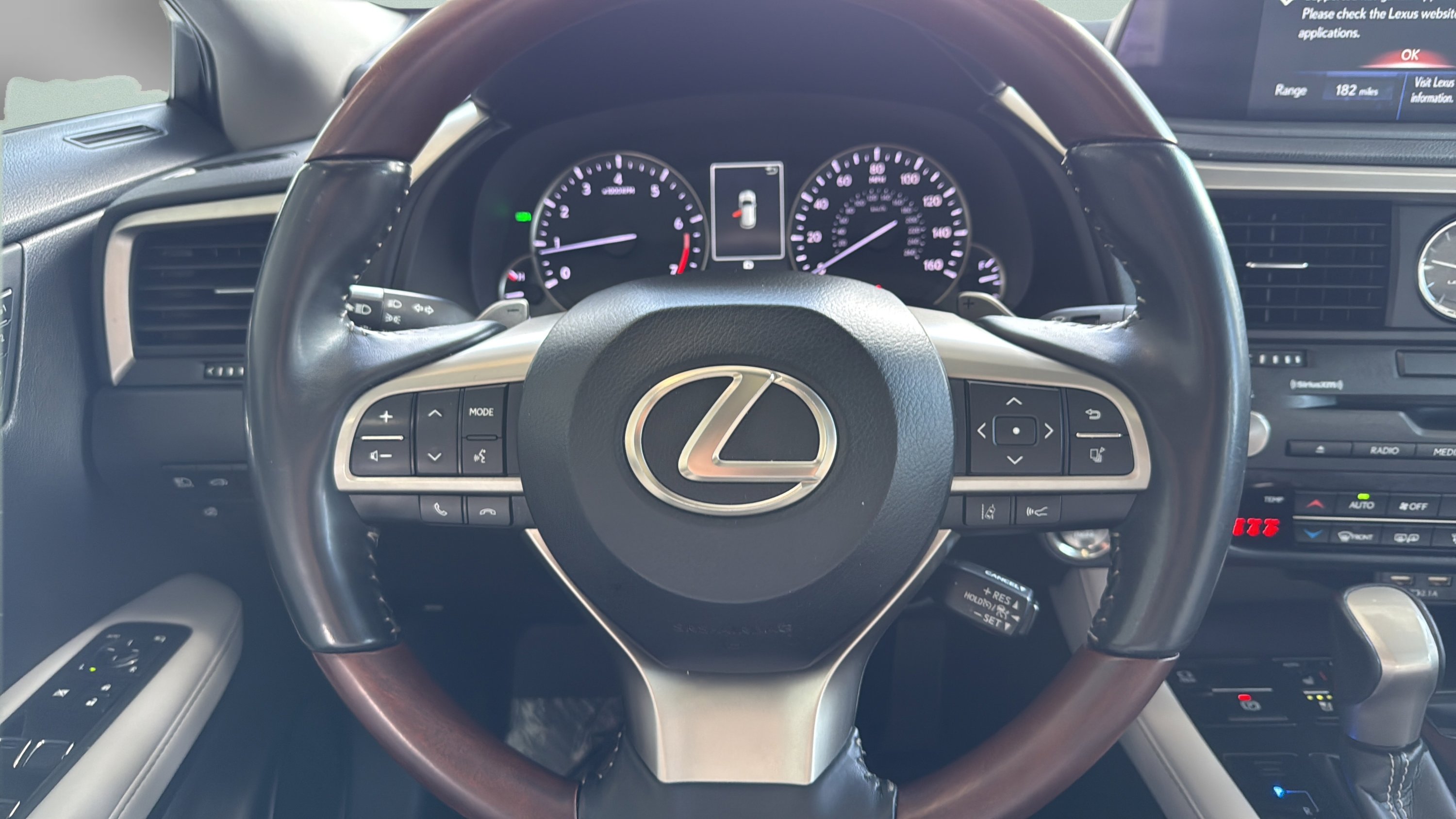 Used 2021 Eminent White Pearl Lexus RX 350 image 27