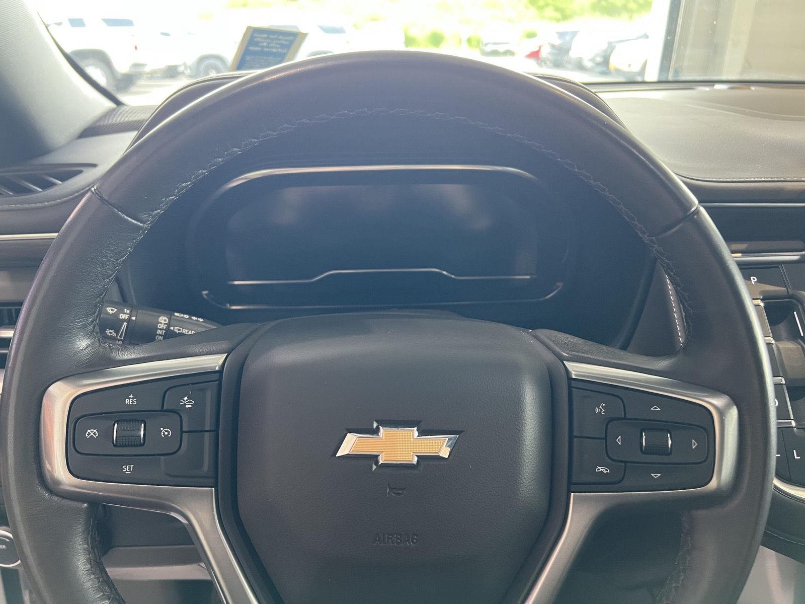 Used 2022 Summit White Chevrolet LT image 20