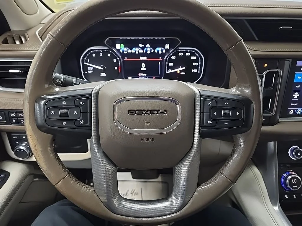 Used 2021 White GMC Denali image 19