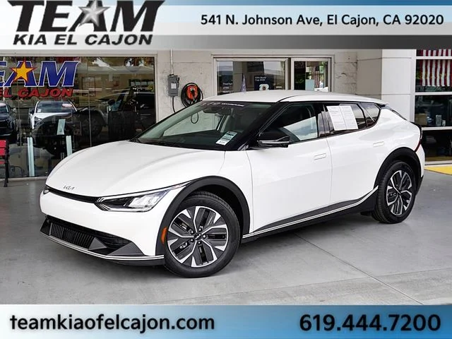 2024 Kia EV6 Light L/R's photo