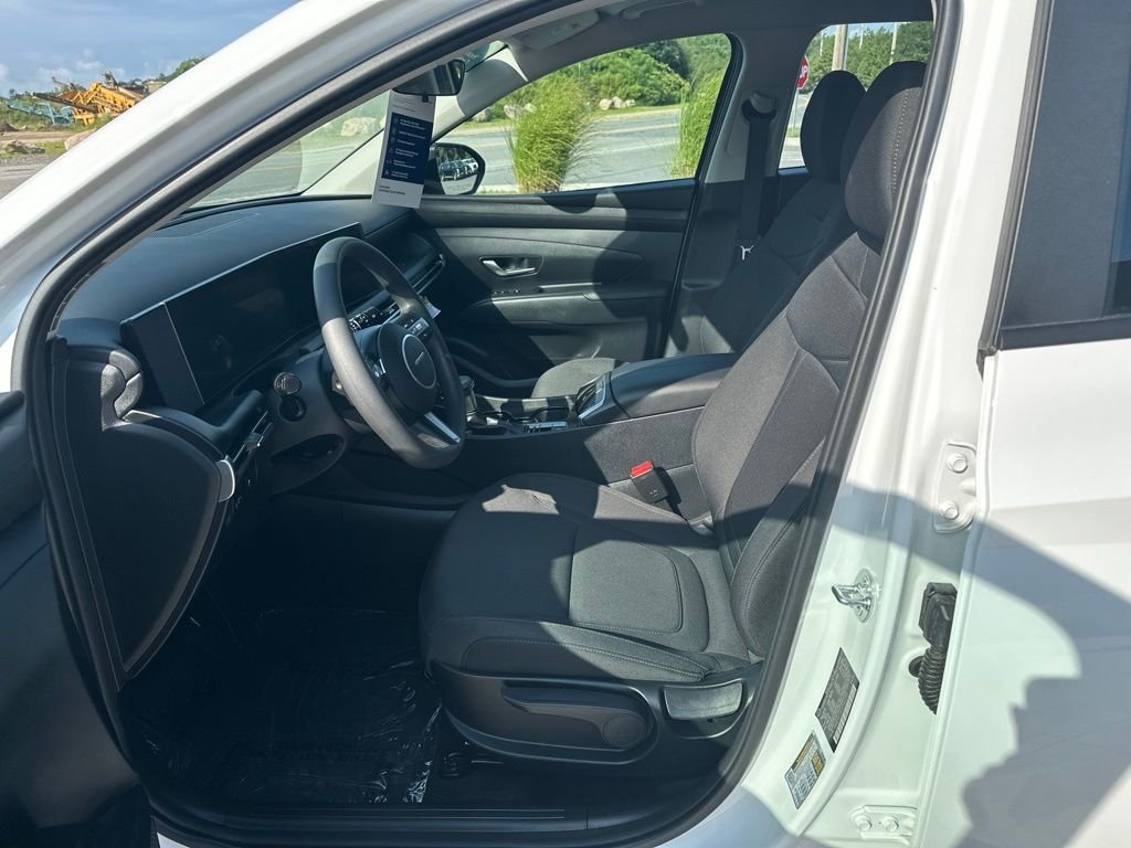 2026 Hyundai Tucson SE - Photo 12