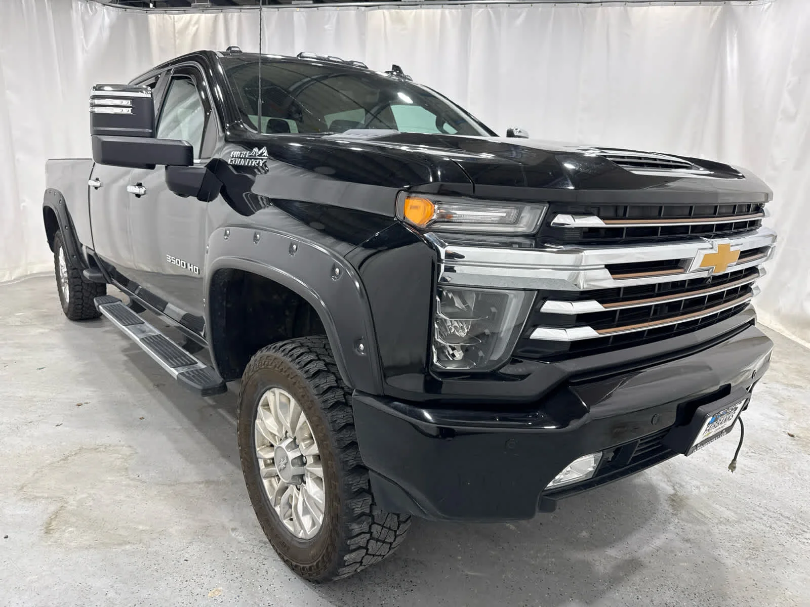 Used 2020 BLACK Chevrolet High Country image 7