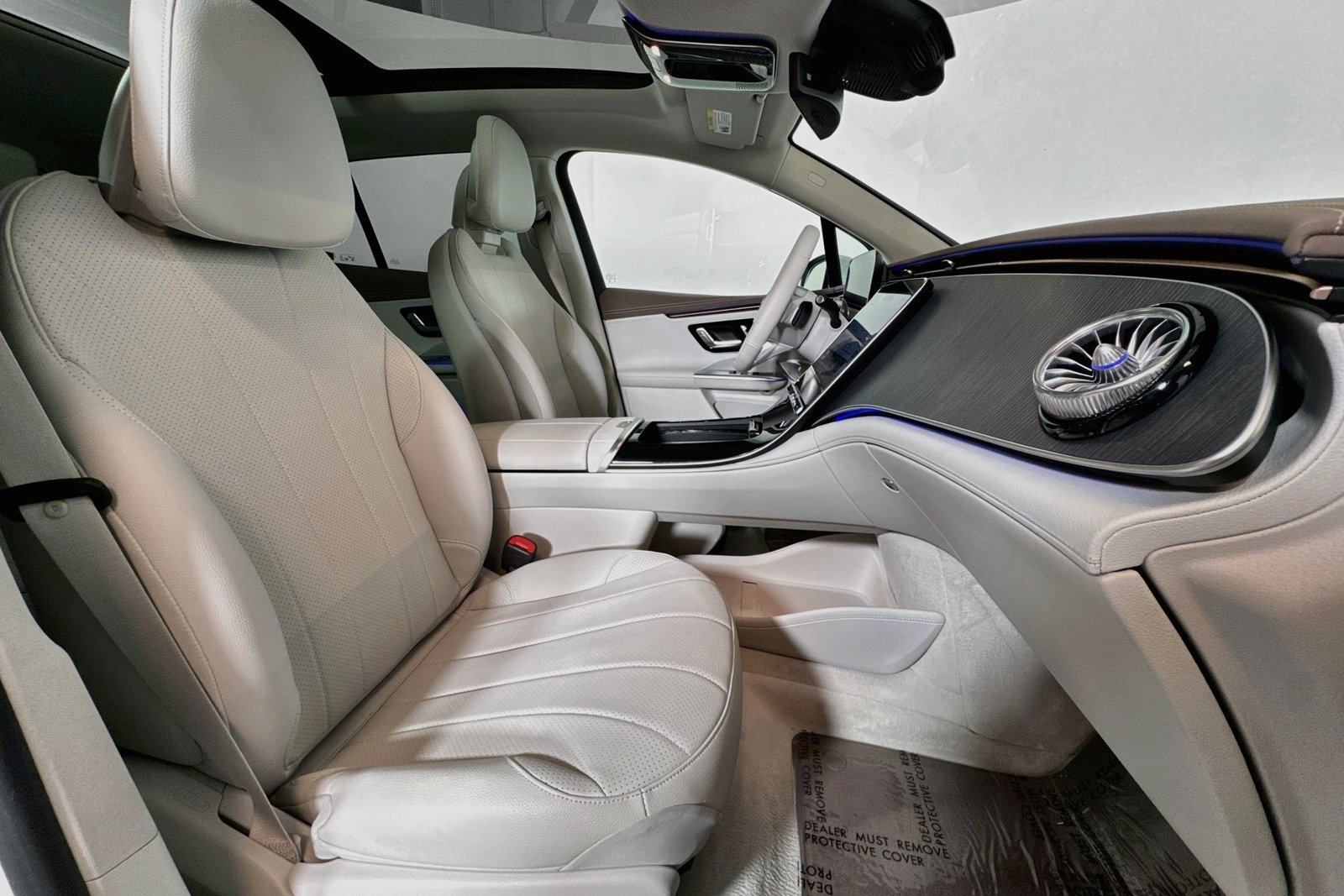 Certified Used 2023 Polar White Mercedes-Benz EQE 350 image 27
